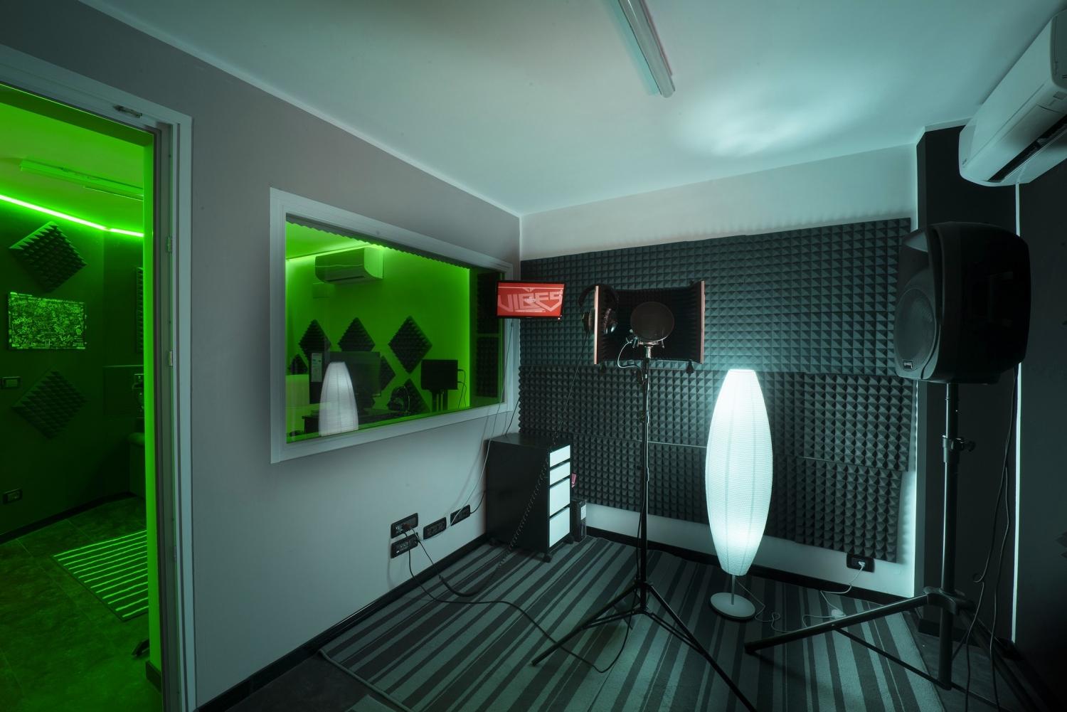 Lo studio di registrazione 2.0 Studio